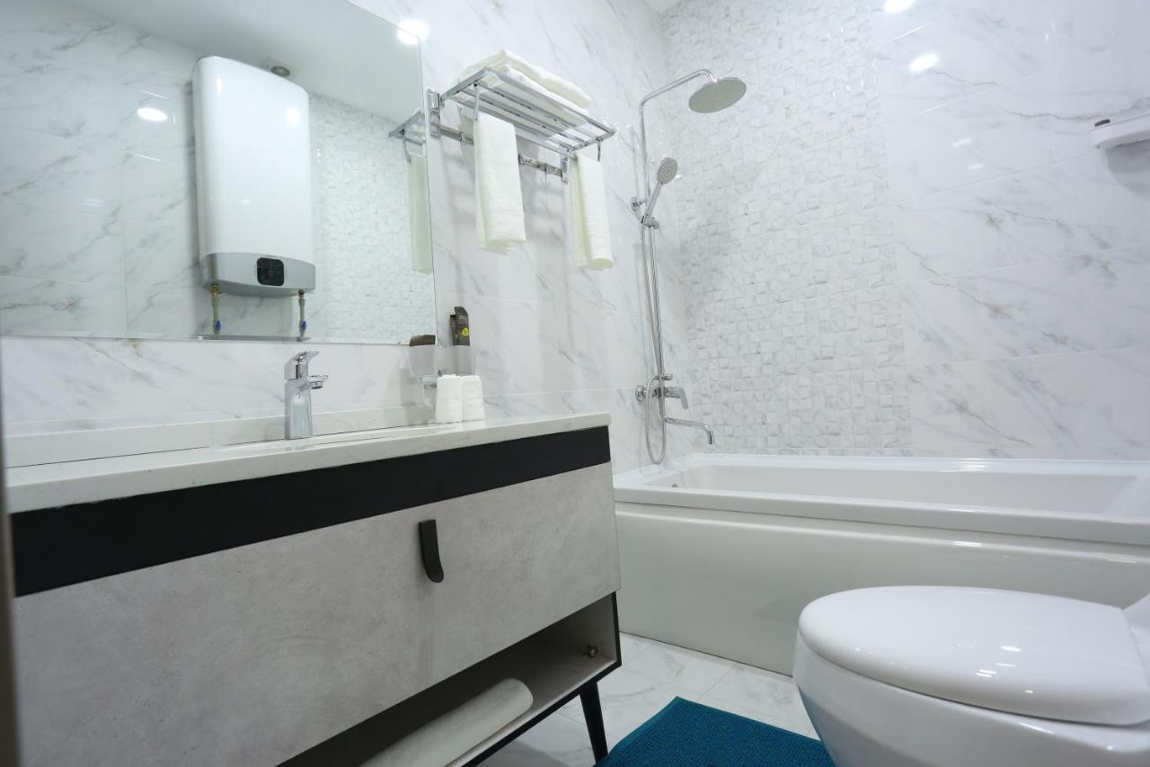 Hotel 777 Dushanbe Exterior photo